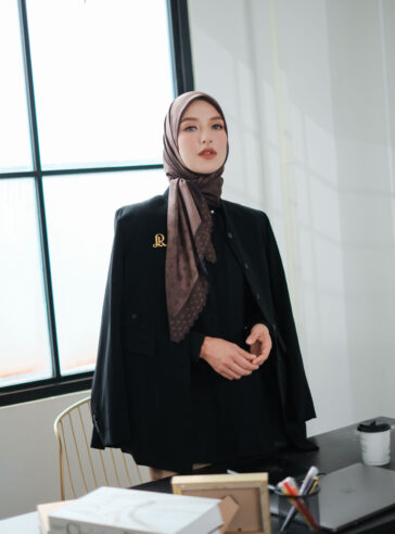 Femme Raiz - Shadow Navy & Molasses Brown